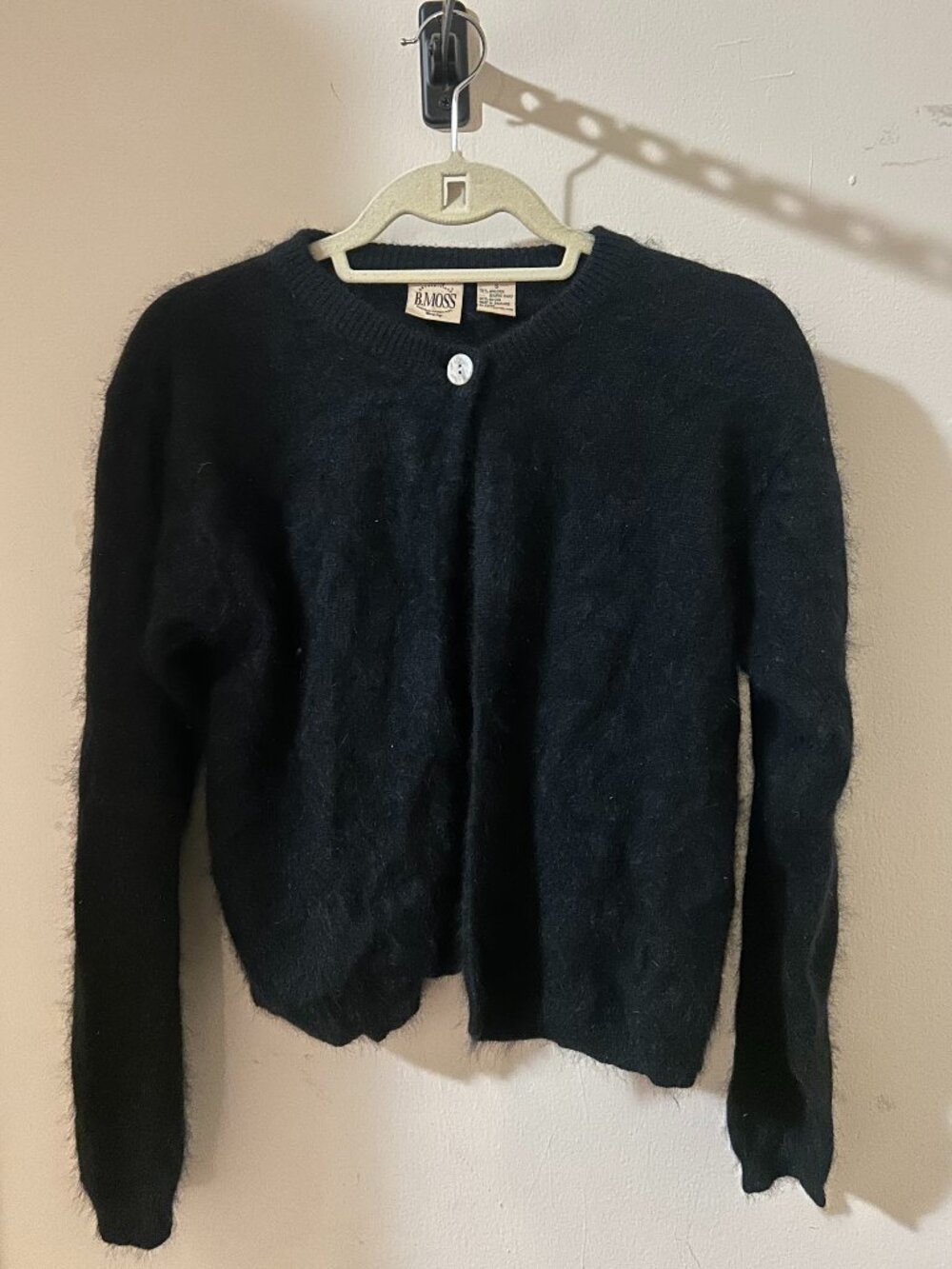 Black vintage cozy cardigan sweater | Angora